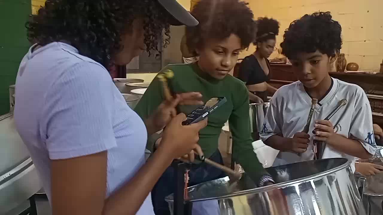 TVAoVivo - Gravado em 15/04/2025